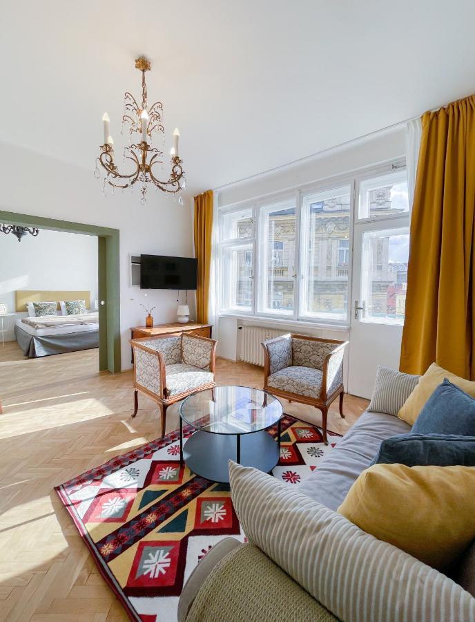 Turnkey I Vintage Terrace Apartment Πράγα Εξωτερικό φωτογραφία